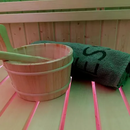 דירה Eni-time Mit Jakuzzi Und Sauna