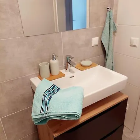 Eni-time Mit Jakuzzi Und Sauna דירה *