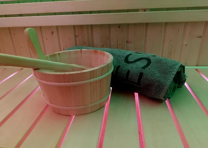 公寓 Eni-time Mit Jakuzzi Und Sauna